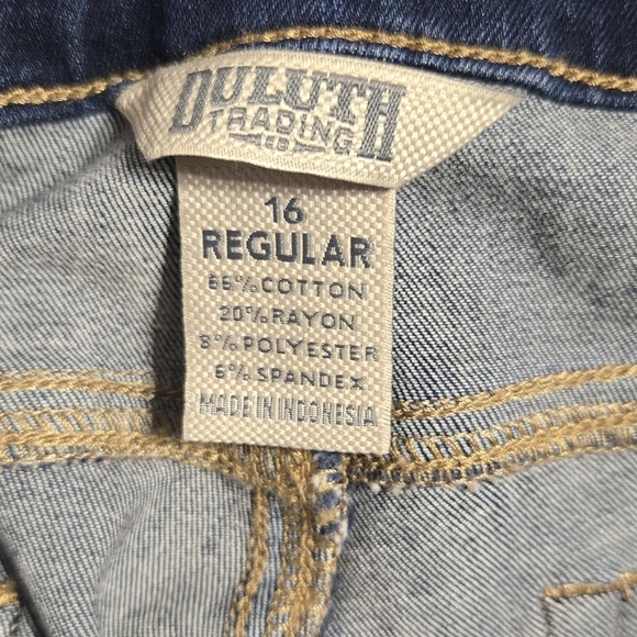 Duluth Trading Women's Jean-Netics High Rise Slim Leg Jeans Sz 16 - Picture 3 of 13